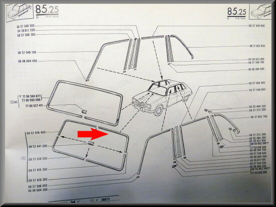 Baguette chromée de joint de pare-brise (en haut à gauche, utilisé).