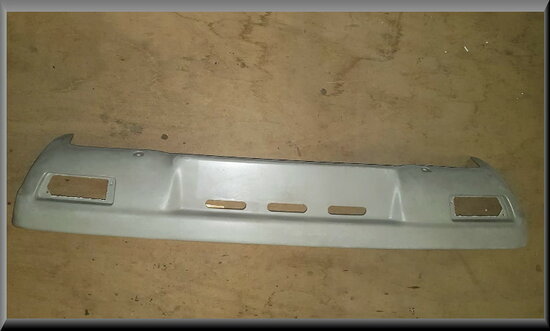 R14- type 1 Front bumper (light gray) (New Old Stock).