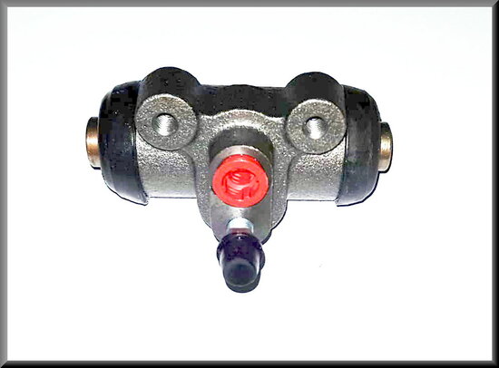 Wheel brake cylinder 22mm Girling.