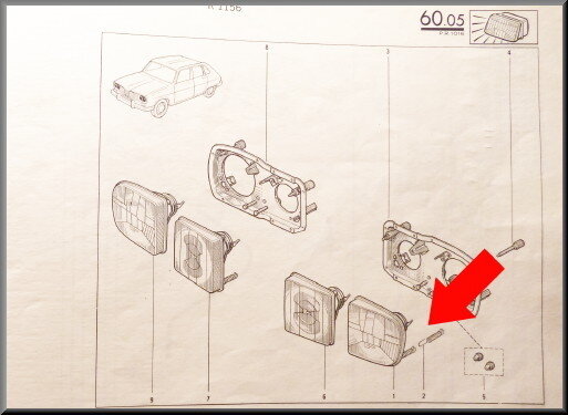 Headlight outside on the left R16 TX >1976 (white).