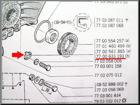 Locking plate differential bearing adjusting nut with shaft seal (5 gear).