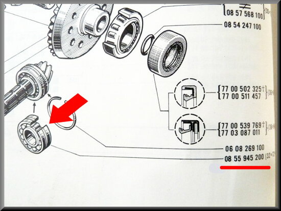 Pinion bearing, groove not centered (32x72x19), 385 gear (1973-1975).