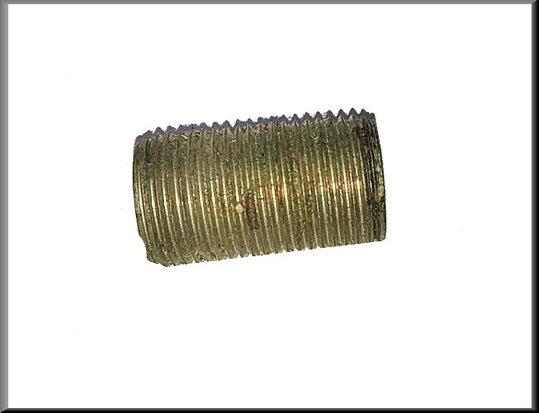 Oilfilter stud bolt.