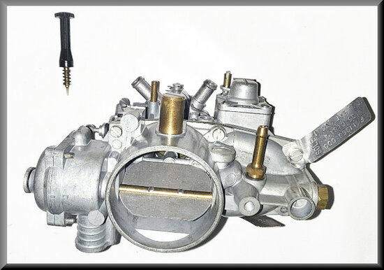 Carburateur R16 L met automatische choke, 35 DISA 4 ( Excl: 150 euro borg voor inruil)..