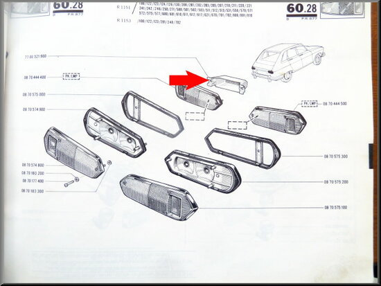 Rear light cap (right and left) R16 first type.