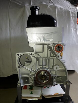 Bloc-moteur R16 TS, type 807 -1565 cc.