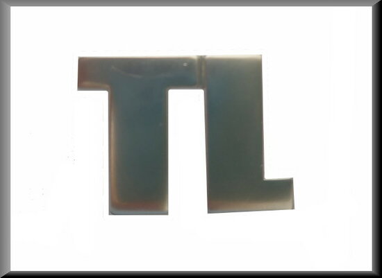 Monogramme "TL".