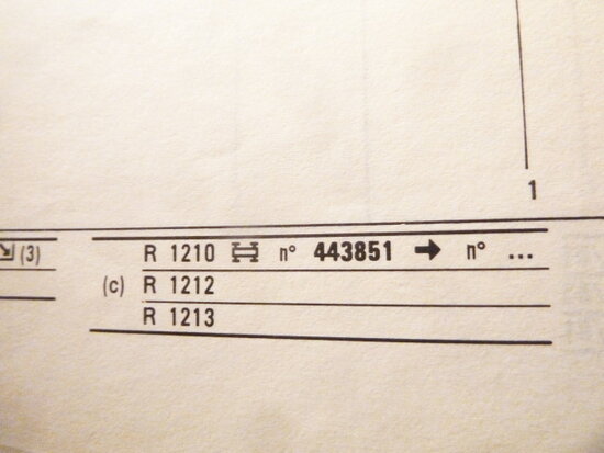 R14 Voorscherm rechts (New Old Stock), eerste type.