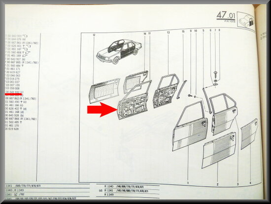 R18 Door front right (New Old Stock).