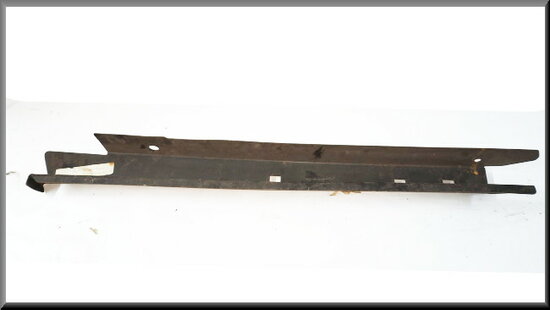 R14 Front beam left (New Old Stock).