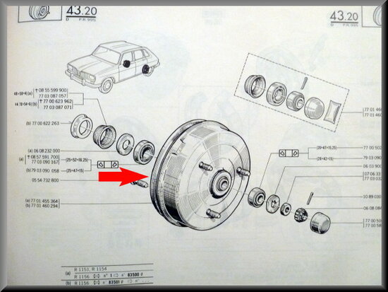 Tambour de frein R16 premiers types (New Old Stock).