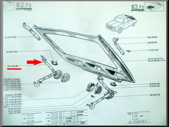 Tailgate hinge right.