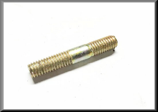 Stud bolt M8x47.