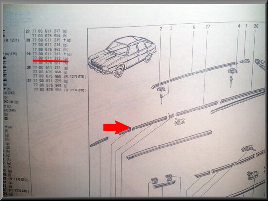 R20-R30 Front right door trim (New Old Stock).