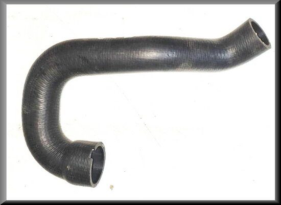 R20-R30 Radiator hose (New Old Stock).