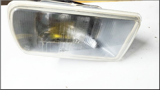 R20 Headlight right, diode (New Old Stock).