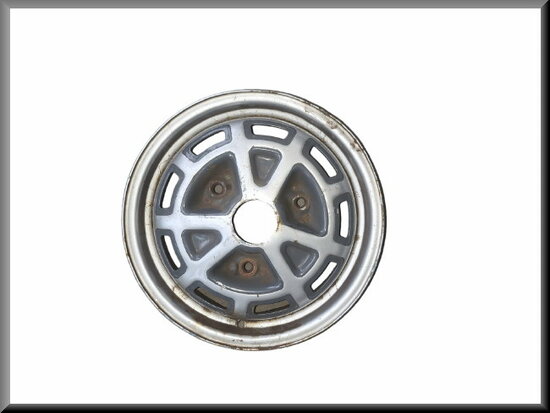 Velg R16 TX (gebruikt). 
