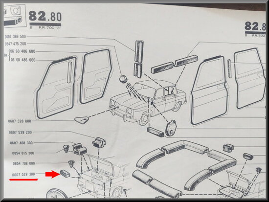 R8-R10: Achterklep rubber (New Old Stock).