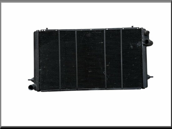 R25: Radiateur V6 injectie (New Old Stock, gebruikt).