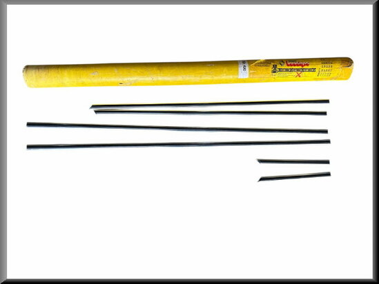 R5: Complete sierstrip set.