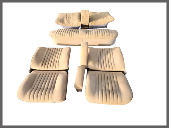 Compleet interieur beige stof (gebruikt).