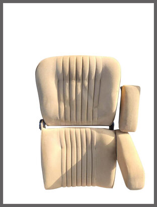 Compleet interieur beige stof (gebruikt).