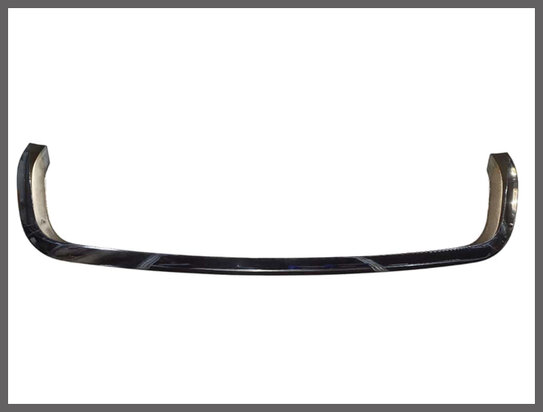 R18: Bumper achterzijde (New Old Stock).