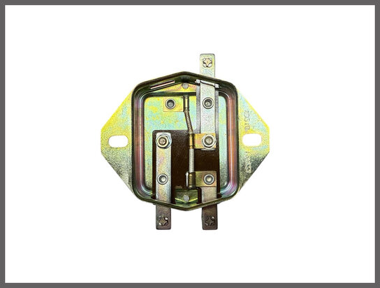 R 4,5,6,12,Estafette: Spanningsregelaar (New Old Stock).