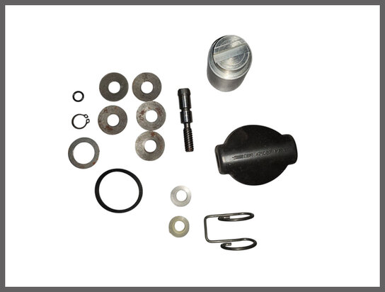 R25-30: Remklauw revisie set (New Old Stock).