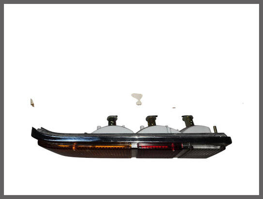 Feu arri&egrave;re gauche complet SEIMA.