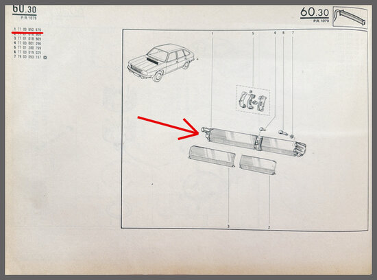 R 20-30: Kachelradiateur (New Old Stock).