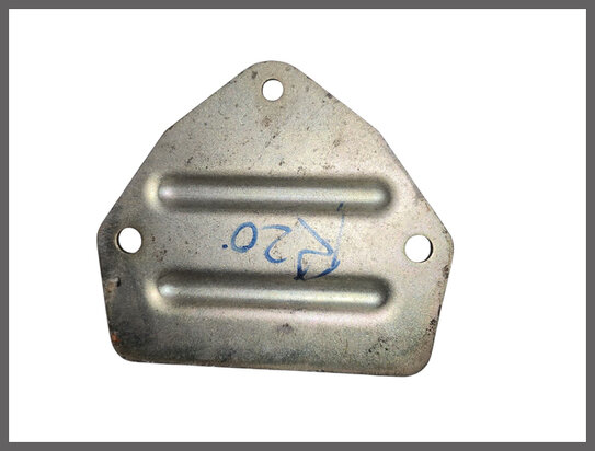 R20: Silent-bloc motor (New Old Stock).