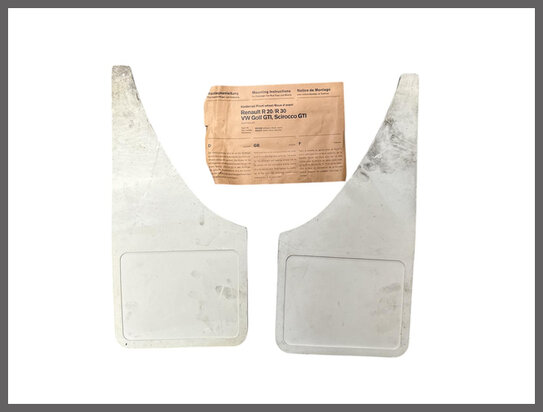 R20-30: Bavettes (New Old Stock).