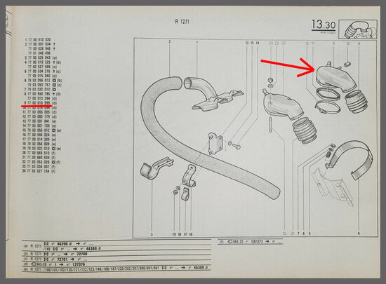 R20-30: Couvercle de caburateur (New Old Stock).