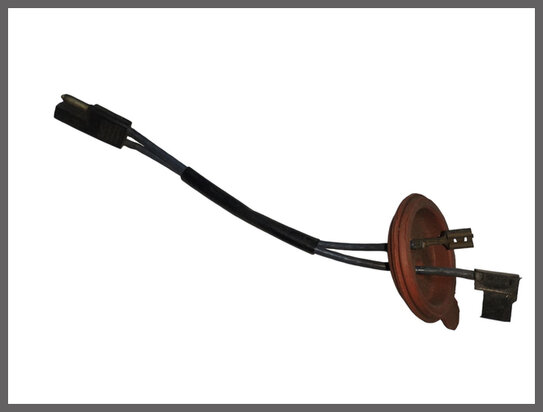 R12,15,16: Kabel met stekkers en afdichtrubber koplamp (Kangeroo) (New Old Stock).