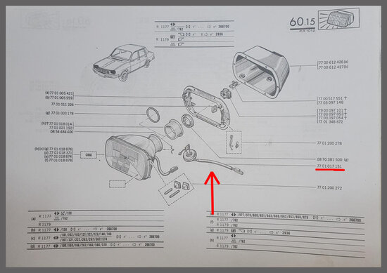R12,15,16: Kabel met stekkers en afdichtrubber koplamp (Kangeroo) (New Old Stock).