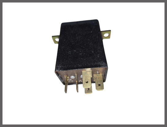 Relais (New Old Stock).