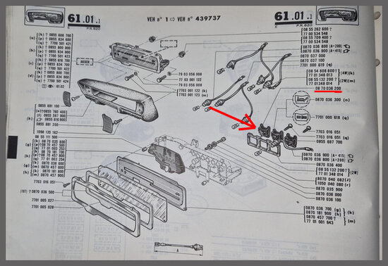 Dashboard meter brandstof verbruik R16 L.
