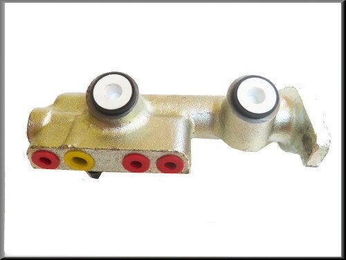 Brake master cylinder R16 TX.