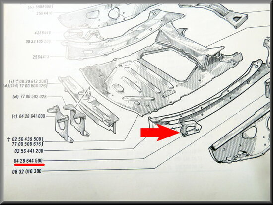 Renfort de support barre stabilisatrice pour longeron avant gauche.