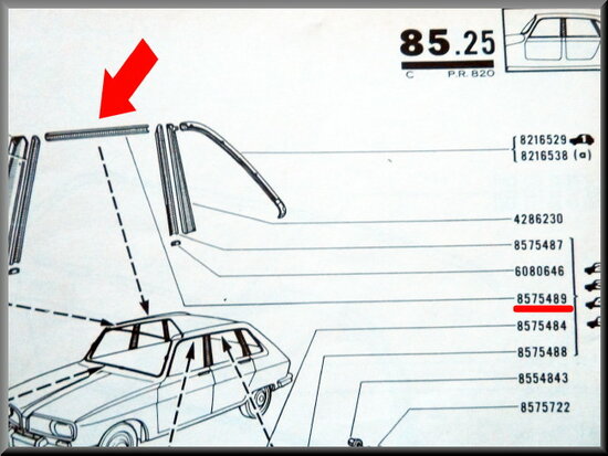 Chrome strip for the rear door on the right (used)