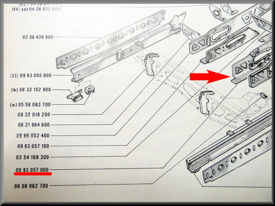 Chassis deel achteras links.