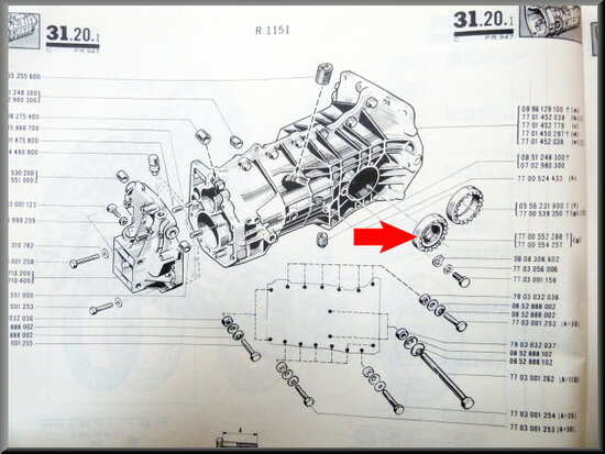 Differential bearing adjusting nut with shaft seal (4 gear).