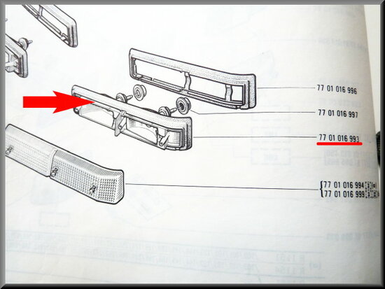 Turn signal unit in front on the left with rubber R16 TX.