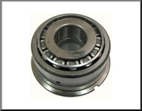 Rear bearing for the gearbox main shaft (25x67x40,5 mm).