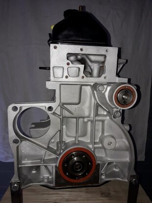 Bloc-moteur R16 TL, type 821-1565 cc.