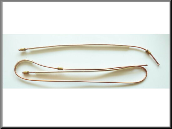 Rear brake line set.