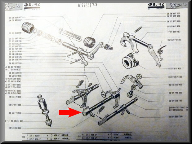 Selector shaft 1st and 2nd gear (4 gear).