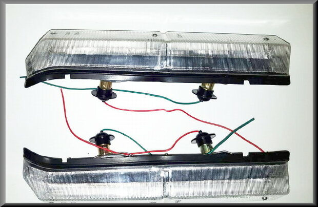 Knipperlicht voorzijde links en rechts R16 TX.