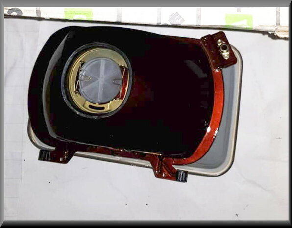 R14 Headlight left (New Old Stock).